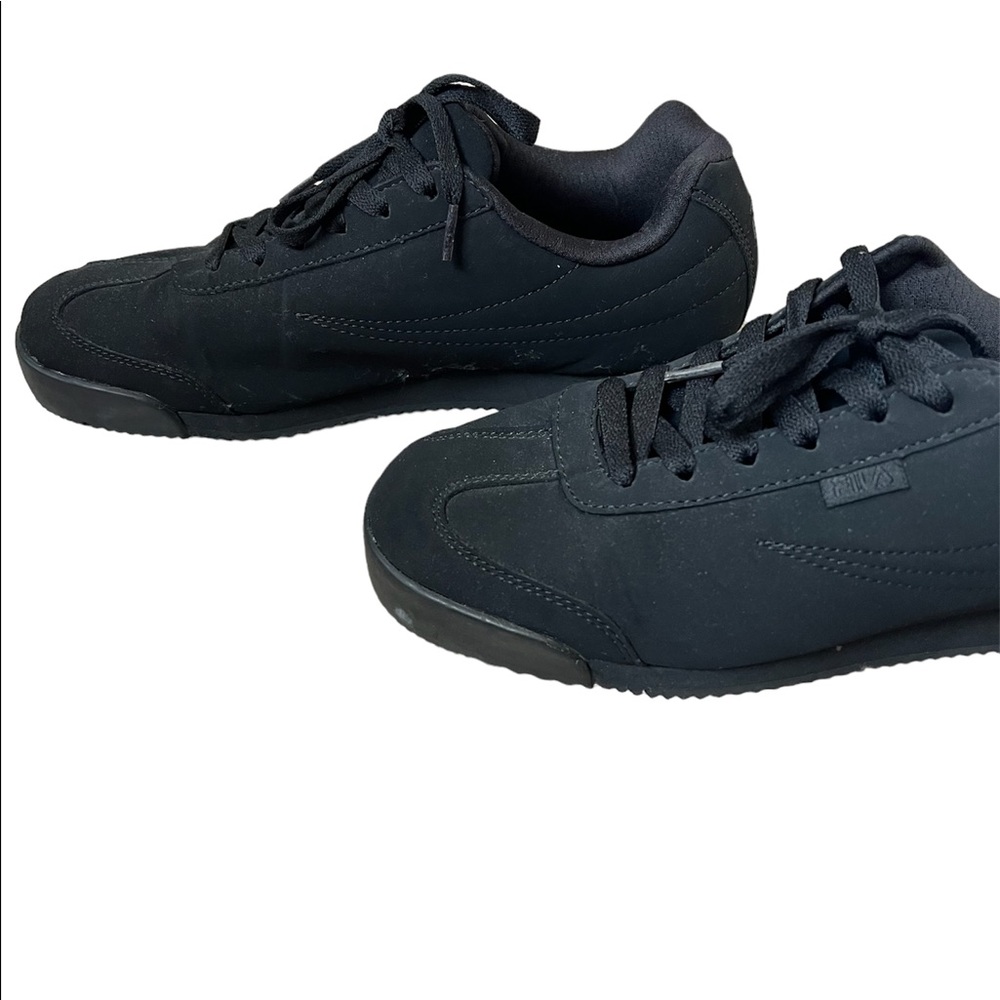 FILA Sneakers